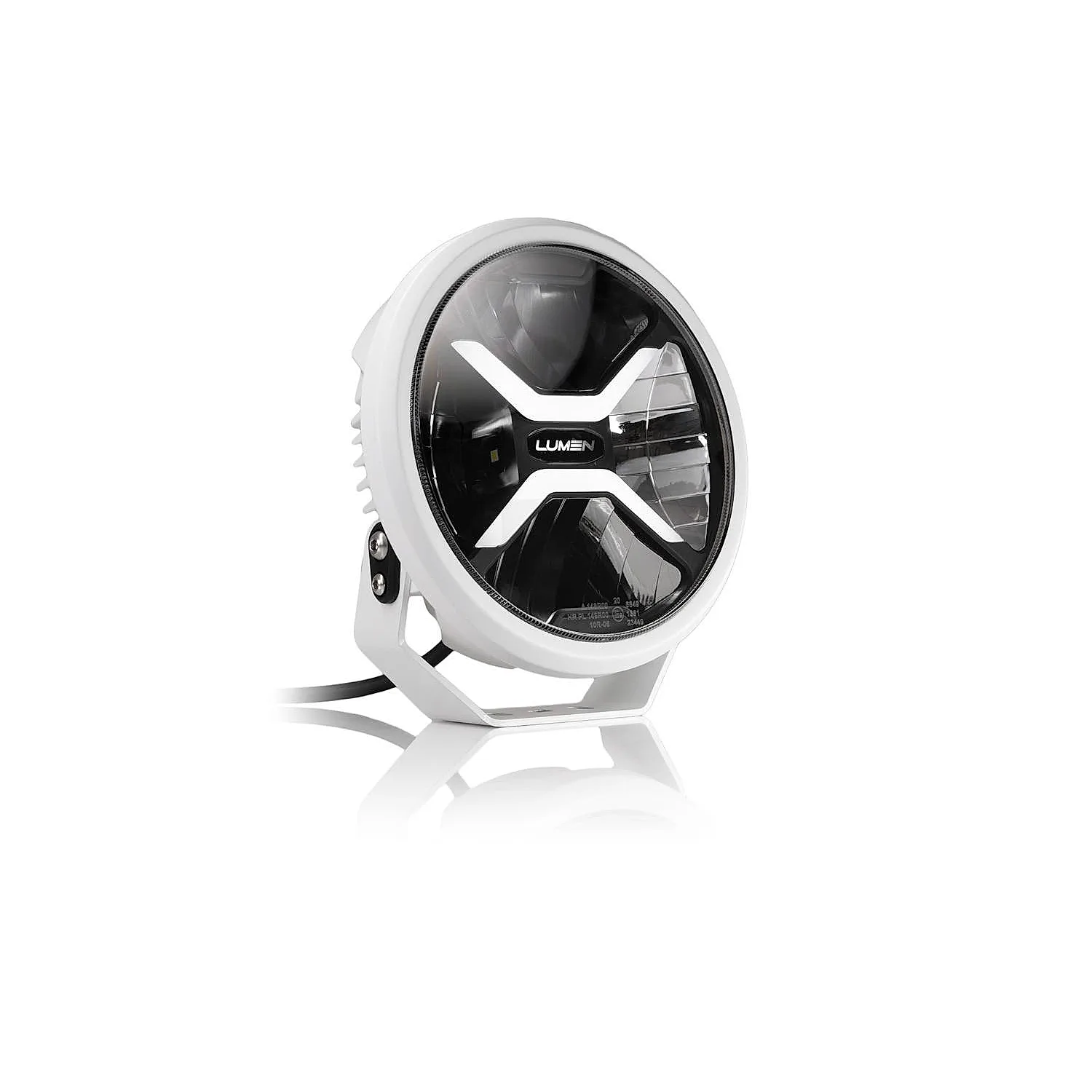 Lumen Cyclops CX9 valkoinen – viistosta